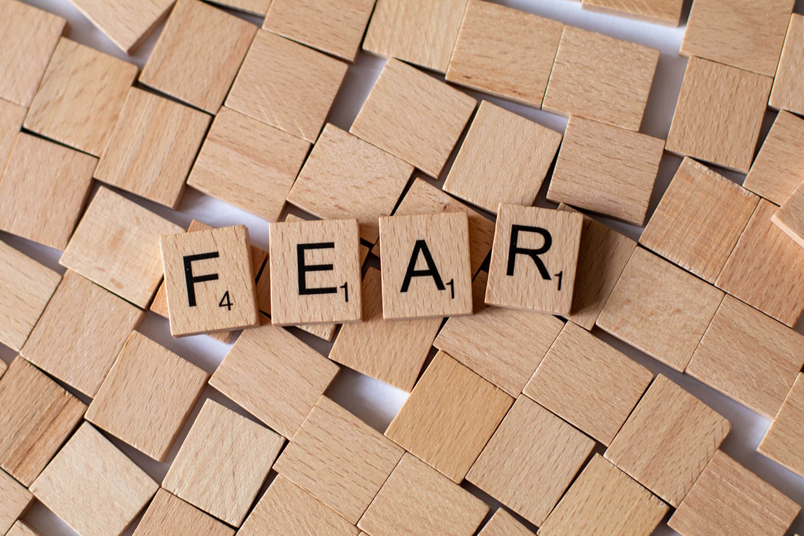 Como Superar o Medo do Fracasso e Tomar Decisões Confiantes